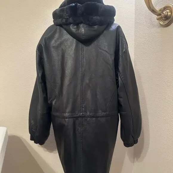 IZZY - Ladies Black 100% Genuine Leather Fur Hooded Zip Jacket Size Medium/Large - Picture 6 of 16